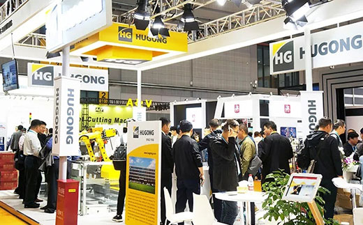 第二届进博会优发国际意大利CEA展位智能焊接与切割云平台受到极大关注